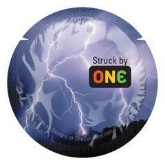 Презерватив ONE Color Sensations Struck by ONE, 1 шт, лавандово-бузковий, гладенький, зі змазкою 109864 фото