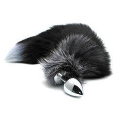 Металева анальна пробка Лисячий хвіст Alive Black And White Fox Tail L, діаметр 3,9 см 104302 фото