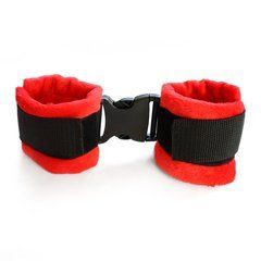 Наручники Art of Sex - Handcuffs Soft Touch Червоні 106482 фото